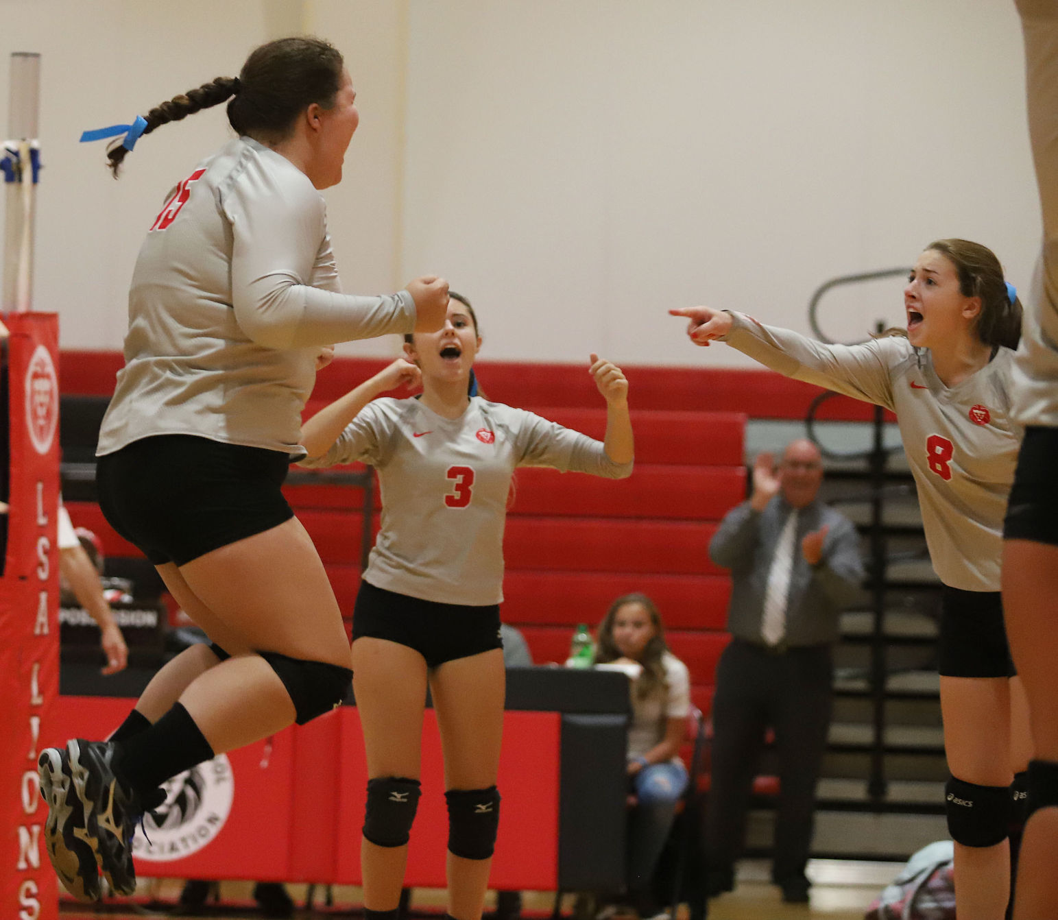 Eisenhower vs LSA volleyball 6 8.27.18.jpg